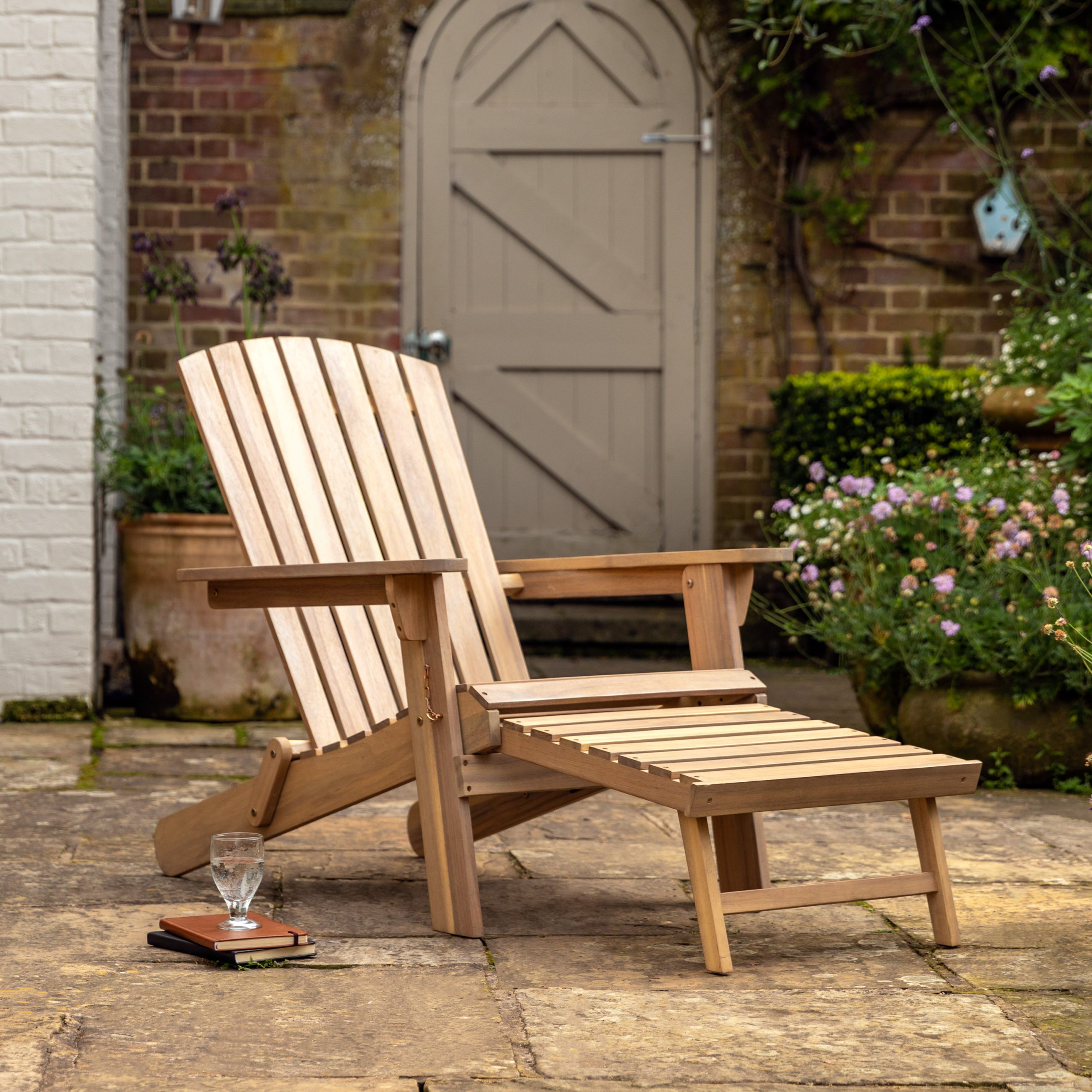 Gallery Outdoor Aspri Lounge Chair with Footstool
