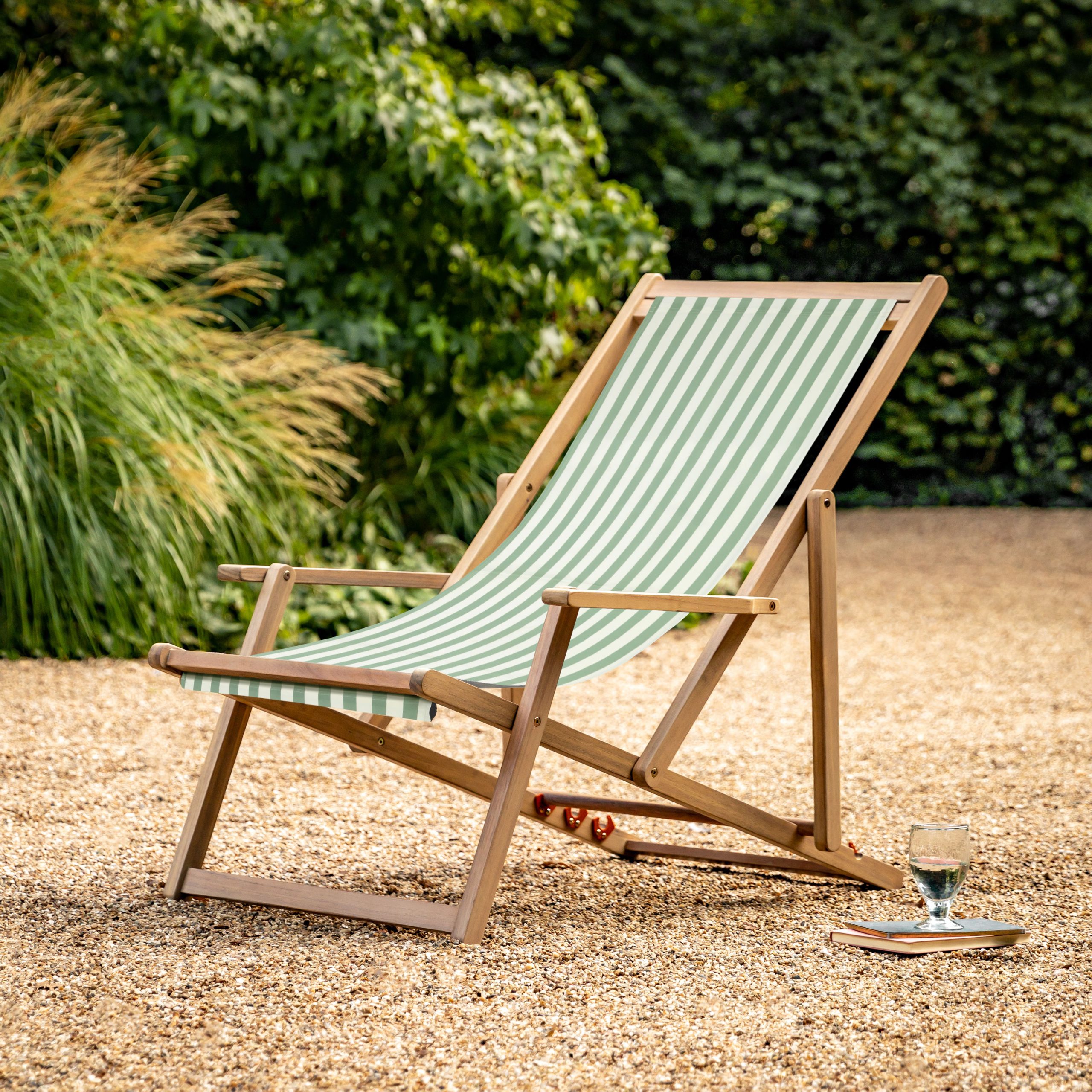 Gallery Outdoor Creta Deck Chair Verde Stripe