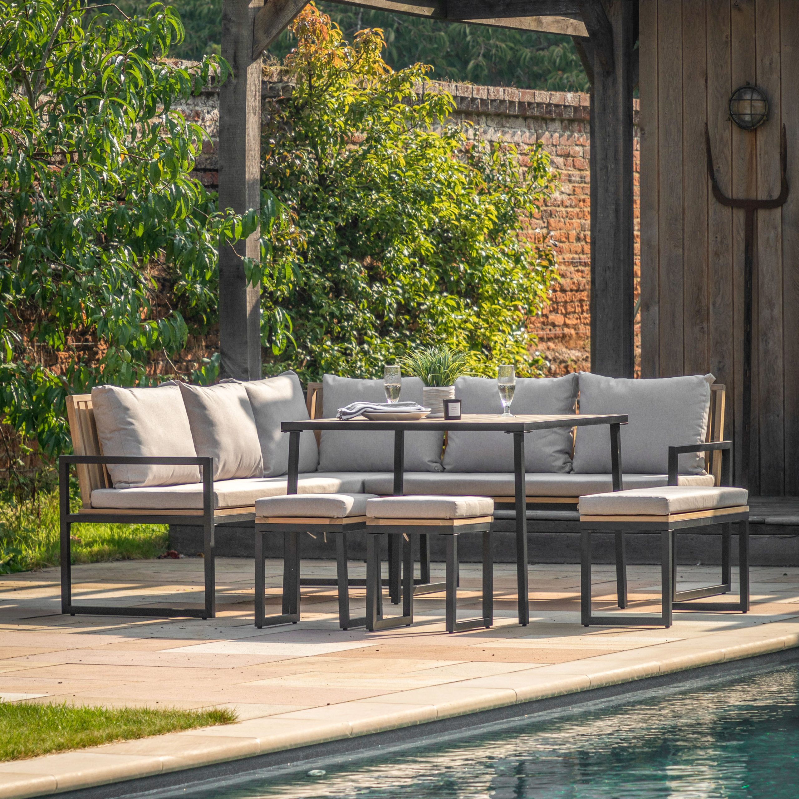 Gallery Outdoor Naples Corner Dining Set