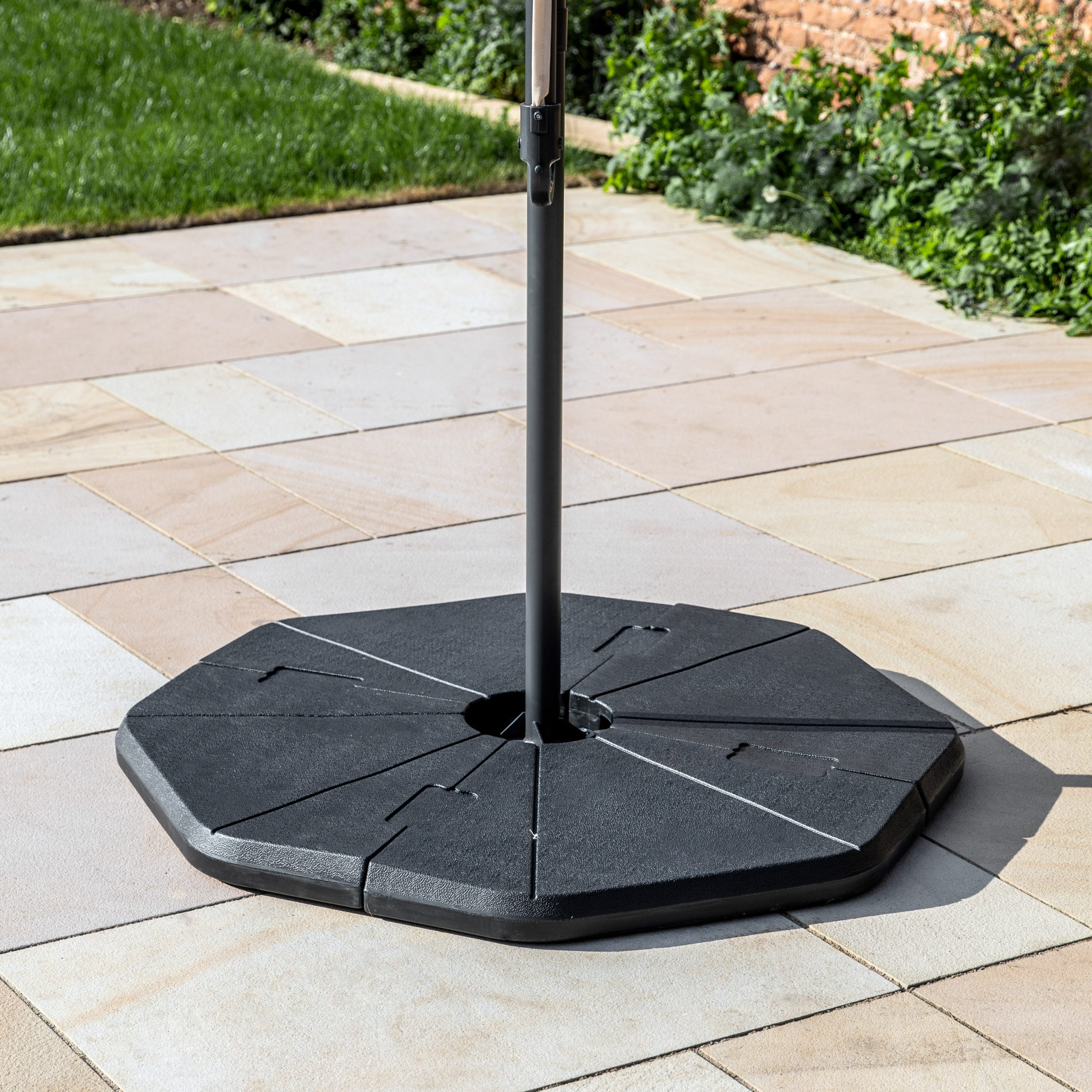 Gallery Outdoor Vazzano Cantilever Parasol Base