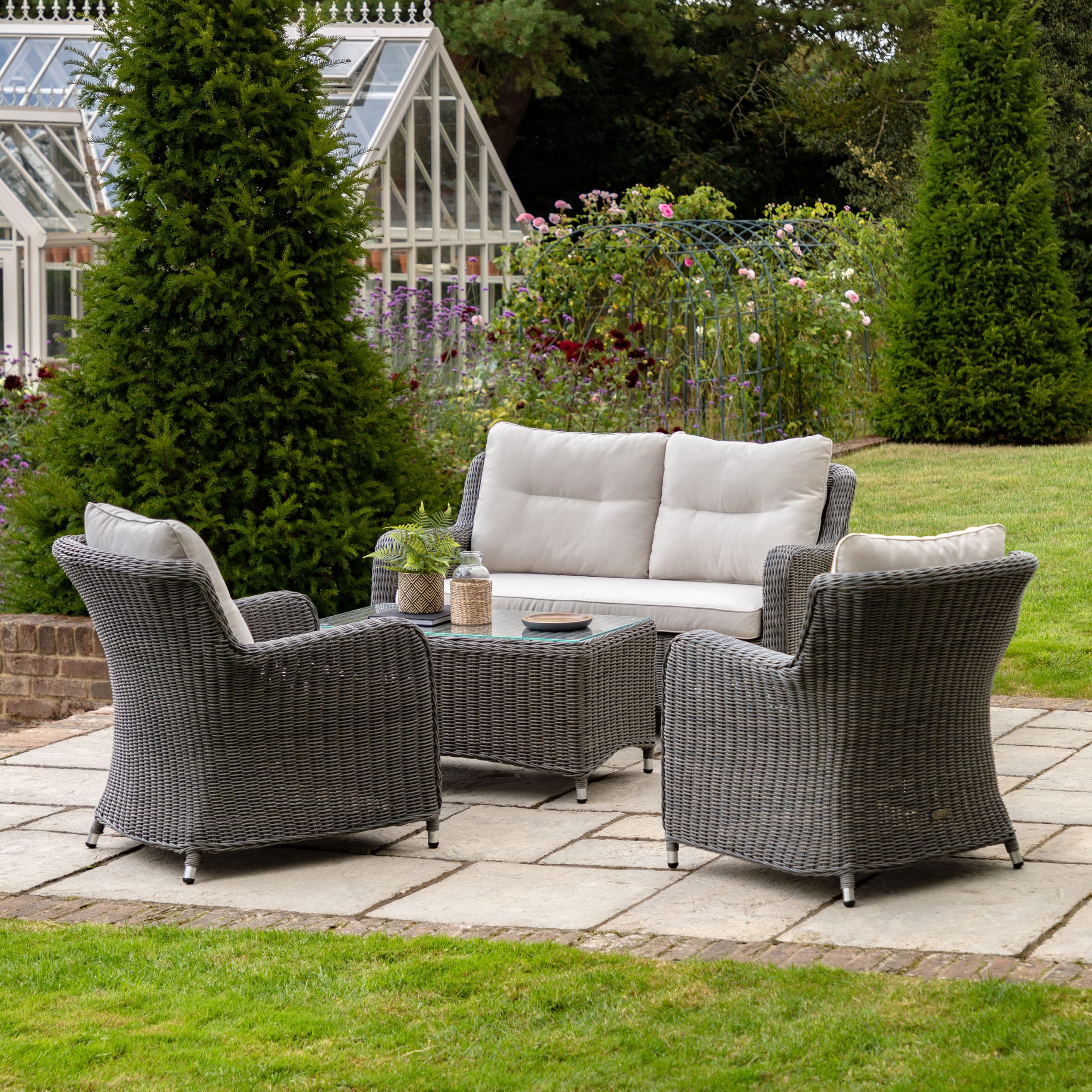  | Garden Furniture Online